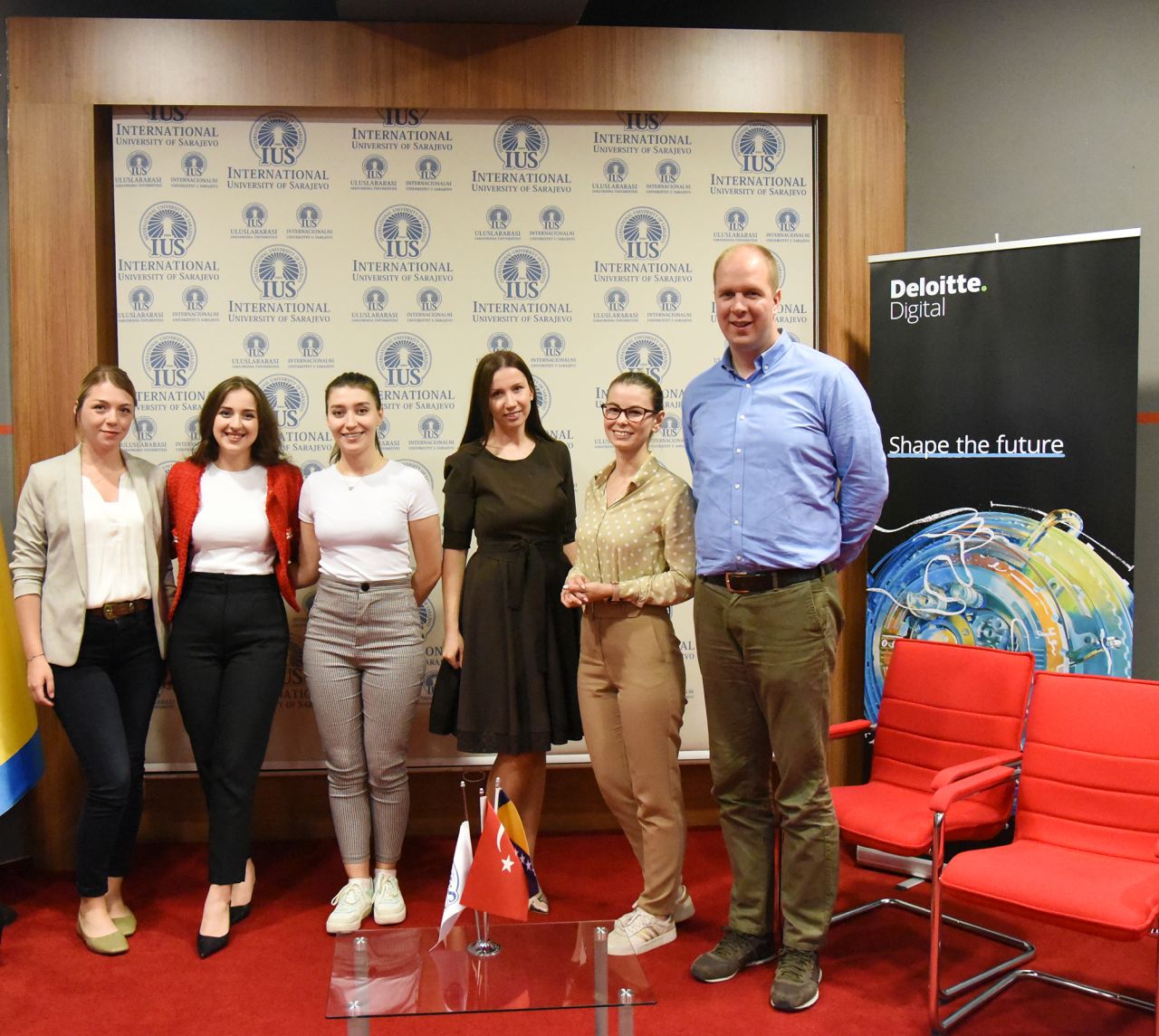 Predstavnici kompanije Deloitte na IUS-u