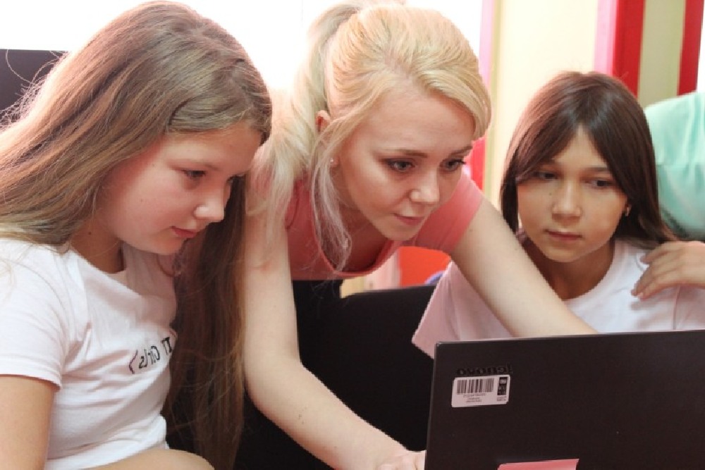 IUS Student Rialda Spahić: When you learn how to code, you start perceiving everything differently