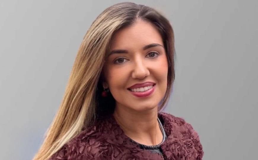 Saraybosna’dan Saarbrücken’e: IUS Mezunu Dr. Berina Muhović, Göz Hastalıkları Tedavisinde Yeni Bir Dönem Başlatıyor