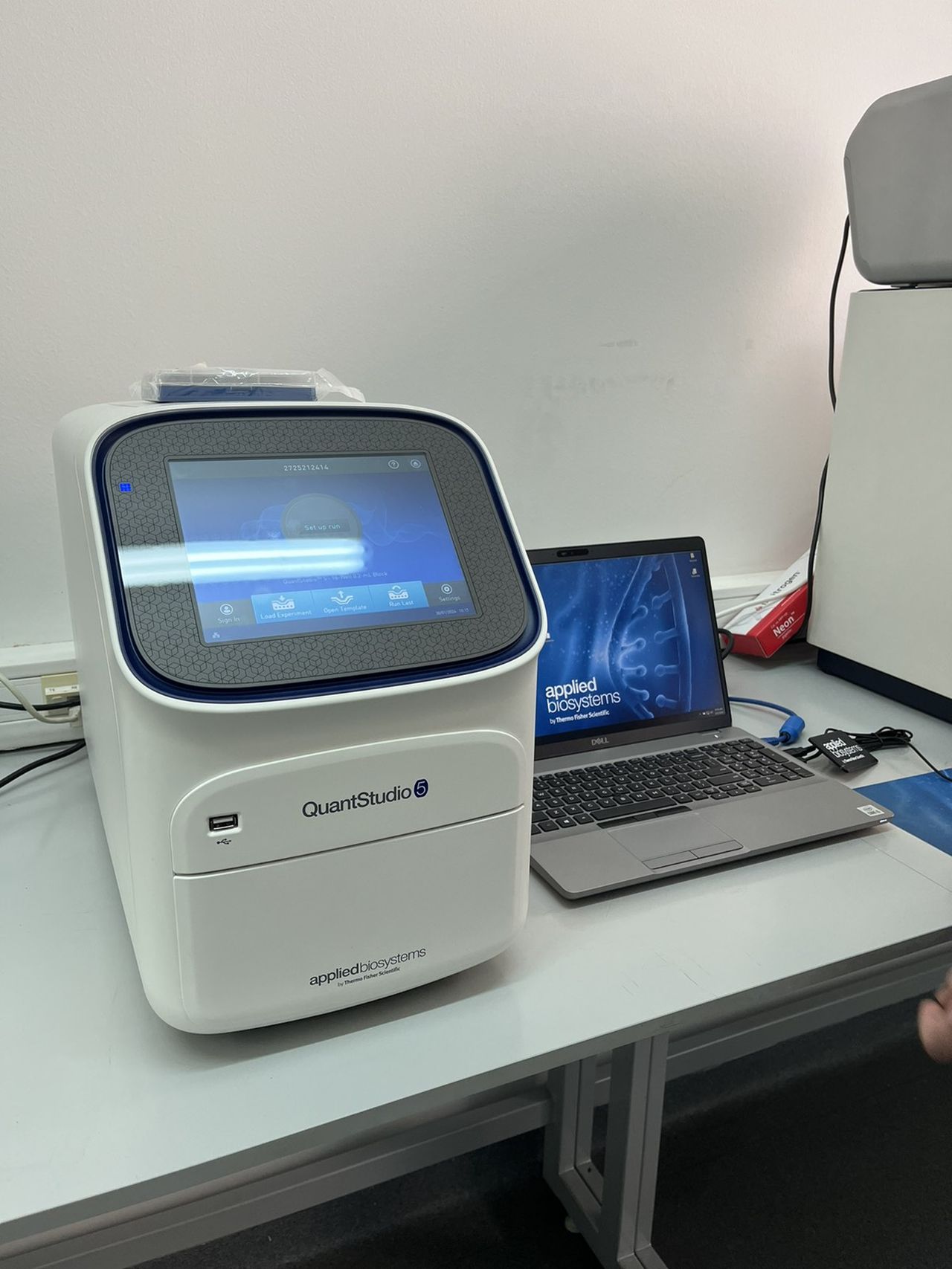 GBE unapređuje genetska istraživanja: Obuka za RT-PCR uređaj i QuantStudio 5