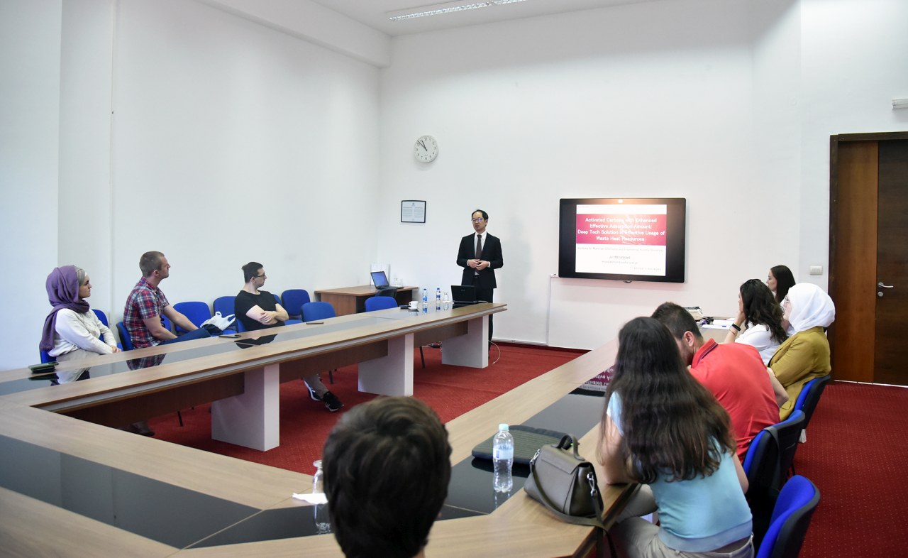 Kyushu Üniversitesi'nden Prof. Dr. Jin Miyawaki, Derin Teknoloji Uygulamaları Hakkında bir Konferans Düzenliyor