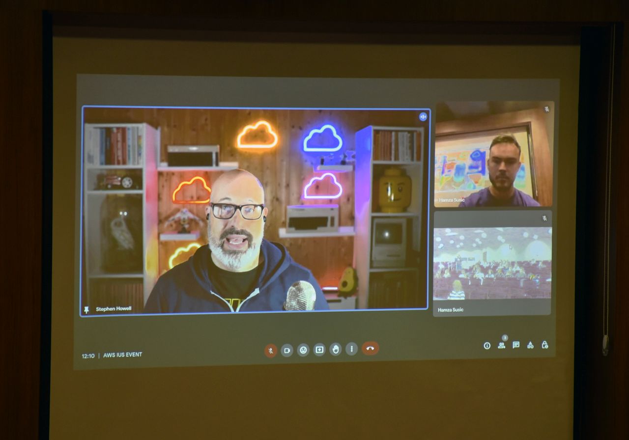 IUS AWS Cloud klub: Razgovor sa renomiranim stručnjakom za AWS Stephenom Howellom