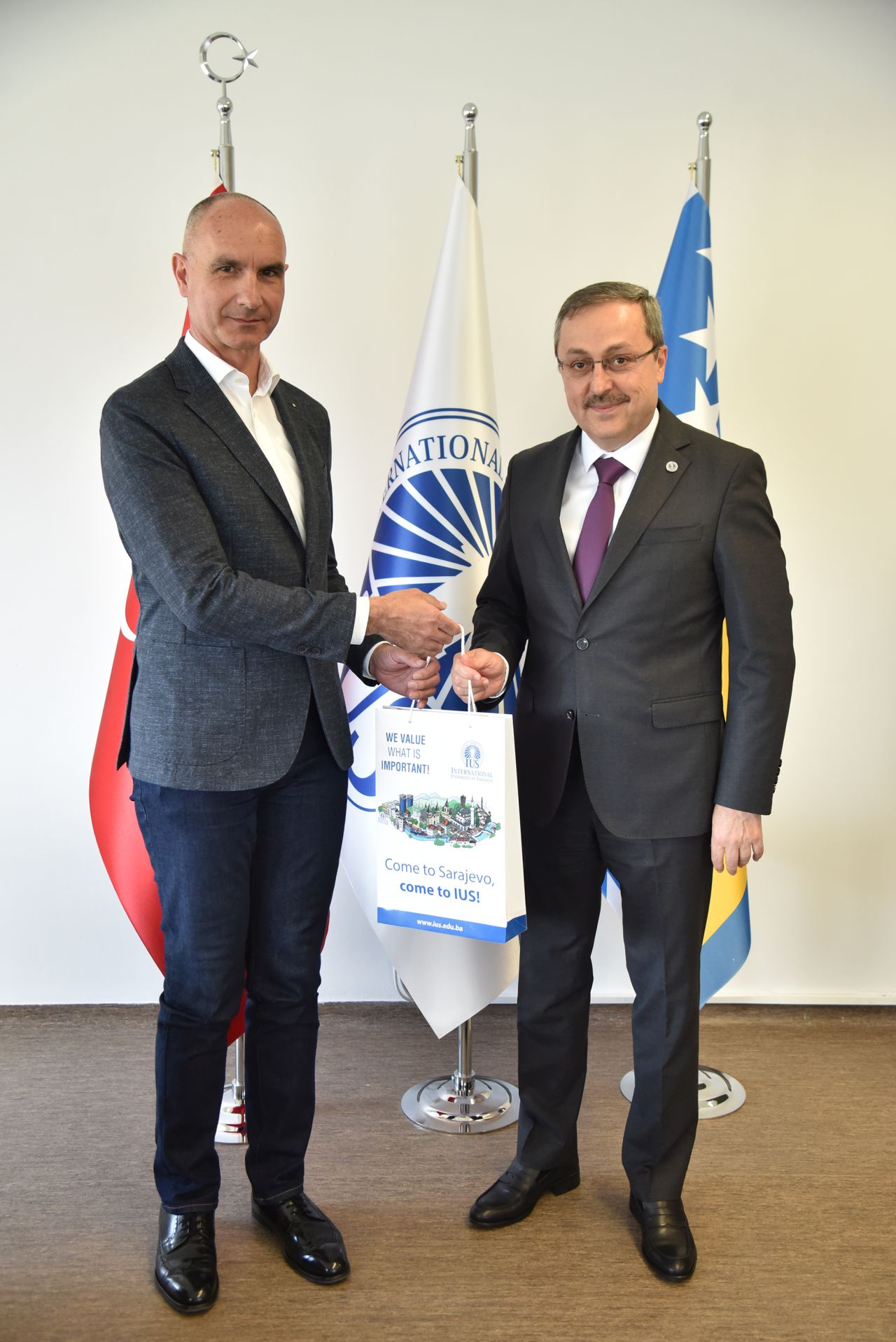 IUS ve MIBO Komunikacije, BT Endüstrisini Akademiye Bağlayan Mutabakat Zaptı’nı İmzaladı