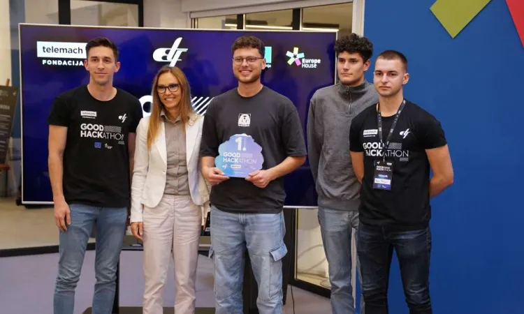 IUS Öğrencileri Arka Arkaya Good Hackathon Galibiyetleriyle Parlıyor