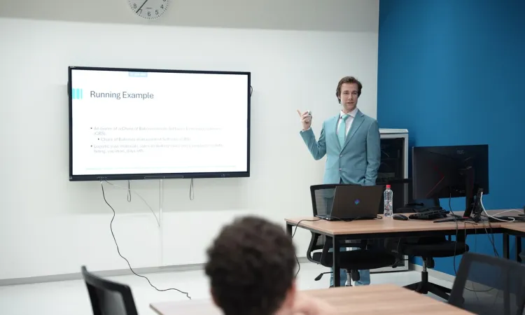 FENS Talks Hosts Dr. Jasmin Jahić on AI in Software Engineering
