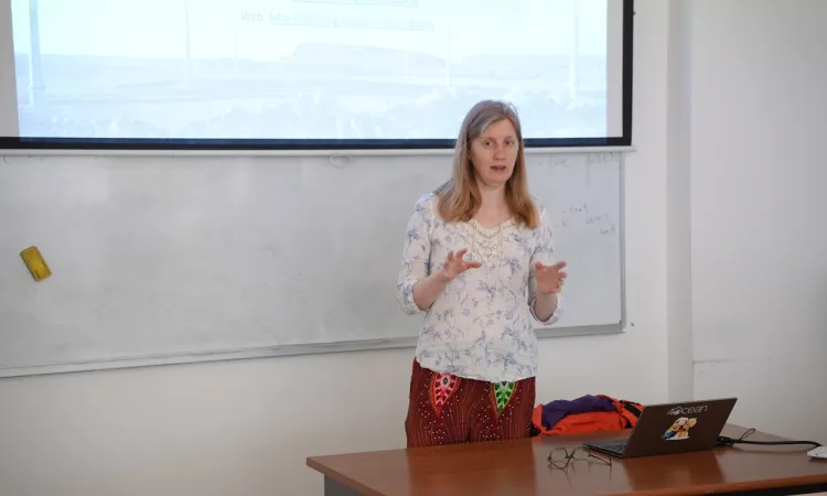 IUS EEE Organizes FENS Talks Workshop on Power Engineering and Smart Grids